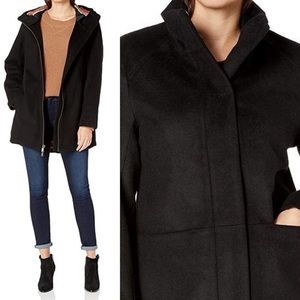 Pendleton Logan wool stand-collar mid-length coat. 🖤